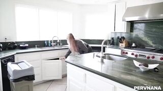 2020-11-16-15309-joclyn_stone2_720