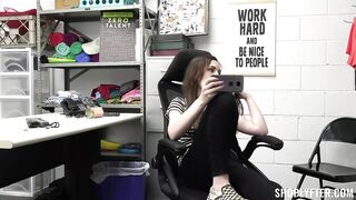 2020-12-30-15682-raven_right_720