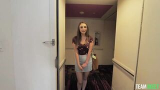 2020-12-15-15551-penelope_kay_720