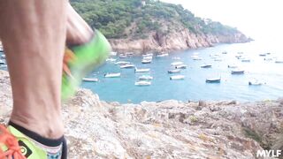 2020-10-25-28109-briana_banderas_720