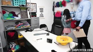 2020-10-14-15070-jada_kai_720