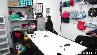 2020-11-04-15237-delilah_day_720