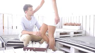 2017-07-21-46532-cream-filled-s24e11_960