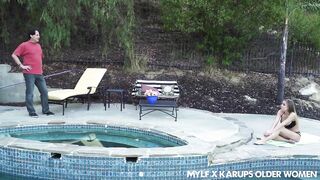 2020-07-09-25732-britney_amber_720