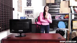 2020-05-13-13097-kylie_rocket_720