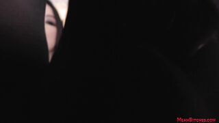 2023-11-15-2333-angelinamoon-iyf_1080