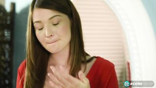 2023-12-25-48237-emma-ryder-48237_720