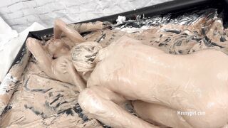 2025-03-09-1310-gooey-ecstasy