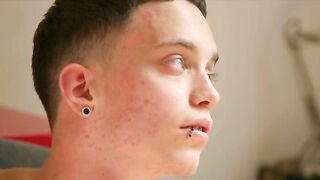 2016-05-10-25797-post-it-kiss-s19e15_960