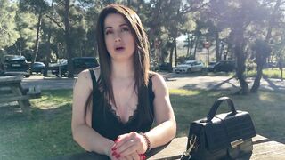 2026-04-22-paola-25-dreamed-of-being-surrounded-by-two-guys_720