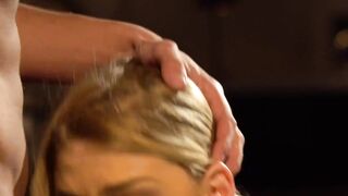 2020-03-20-the-croupier-treats-her-customers_720