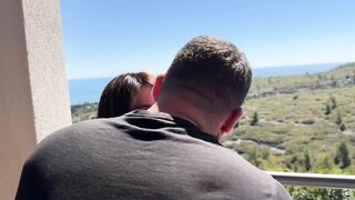 2026-04-28-paola-plans-everything-when-it-comes-to-kissing_720