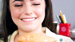 2023-11-15-51731-kylie-quinn-51731_720