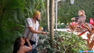 2026-03-31-11473605-richh-des-fulfills-random-dads-fantasy_720