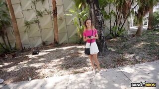 2026-04-15-11475113-baddie-on-vacation-gets-fucked-on-the-bus_720