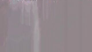2016-01-05-8979101-abigail-mac-swallows-more-than-once_720