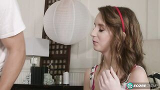 2023-09-02-60283-lily-moon-60283_720