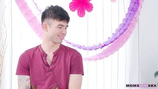 2026-05-09-246998-stepmoms-mothers-day-surprise-s26e3_960