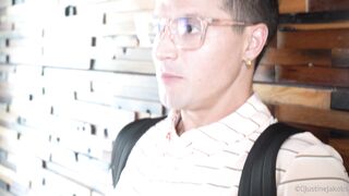 justine-jakobs-milf-fucks-young-door-to-door-salesman