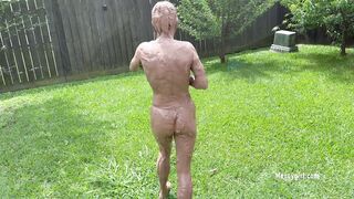 2025-05-18-1320-mud-ball