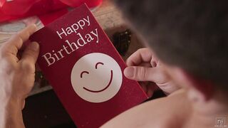 2015-01-07-24209-all-of-me-s13e23_960