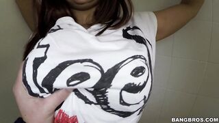2015-04-30-8990031-big-tit-sandra-gets-railed_720