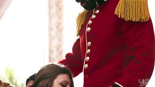 2025-07-25-11213341-royal-sucksession_720