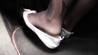 2023-08-06-super-hot-petra-revving-a-car-engine-in-black-fishnet-stockings
