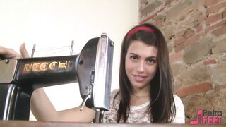 2020-04-22-leggy-petra-pumping-a-vintage-sewing-machine-pedal-with-her-pantyhosed-feet