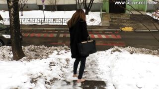 2016-12-23-185-barefoot-on-the-snow-part-2