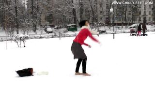 2015-12-16-172-barefoot-in-the-winter-city-part-3
