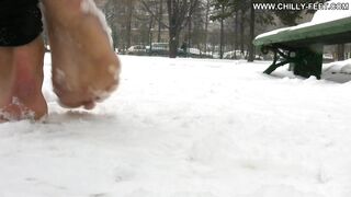 2011-05-26-32-barefoot-in-snowstorm-part-3