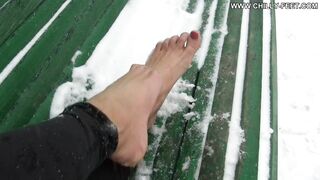 2011-05-26-32-barefoot-in-snowstorm-part-3