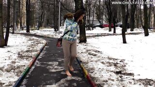 2014-10-27-146-good-weather-for-walking-barefoot-part-1
