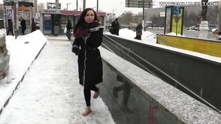 2012-05-23-85-frozen-feet-in-public-part-1