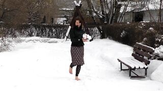 2012-08-15-94-winter-barefoot-fun-part-2