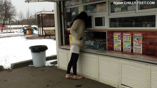 2015-02-23-155-barefoot-in-a-winter-park-part-2