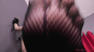 2022-03-09-destiny-cruz-in-your-face-2_1080