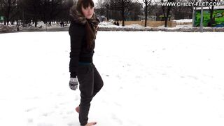 2012-12-11-106-barefoot-in-cold-weather-part-2
