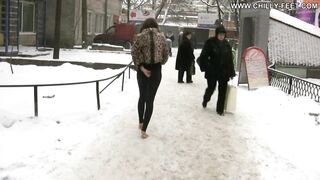 2011-04-28-27-barefoot-in-snowstorm-part-1
