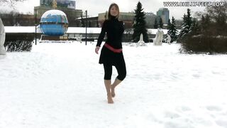 2011-08-04-42-barefoot-dancer-part-2