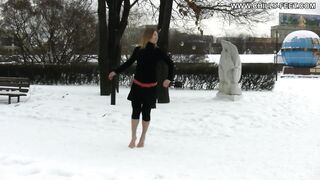 2011-08-04-42-barefoot-dancer-part-2