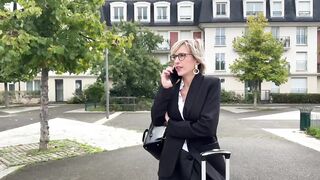2024-11-01-didine-seduces-her-driver_720