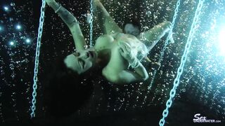 2020-07-21-bubble-cage-1_1080p