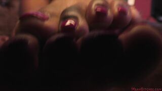 2021-10-22-ana-foxxx-slave-orders-7_1080