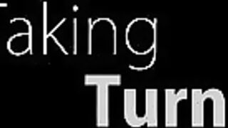 2014-03-24-22318-taking-turns-s9e27_960