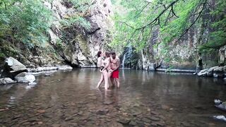 2026-06-21-nyraline-52-years-old-a-fuck-in-the-river_720