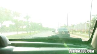 2012-01-12-8930521-fun-at-the-beach_720