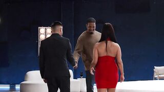 2026-05-09-sandra-and-ivan-wife-treats-her-man-to-a-front-row-show_480lP
