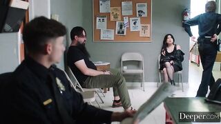 2024-05-09-cop-shop_480lP